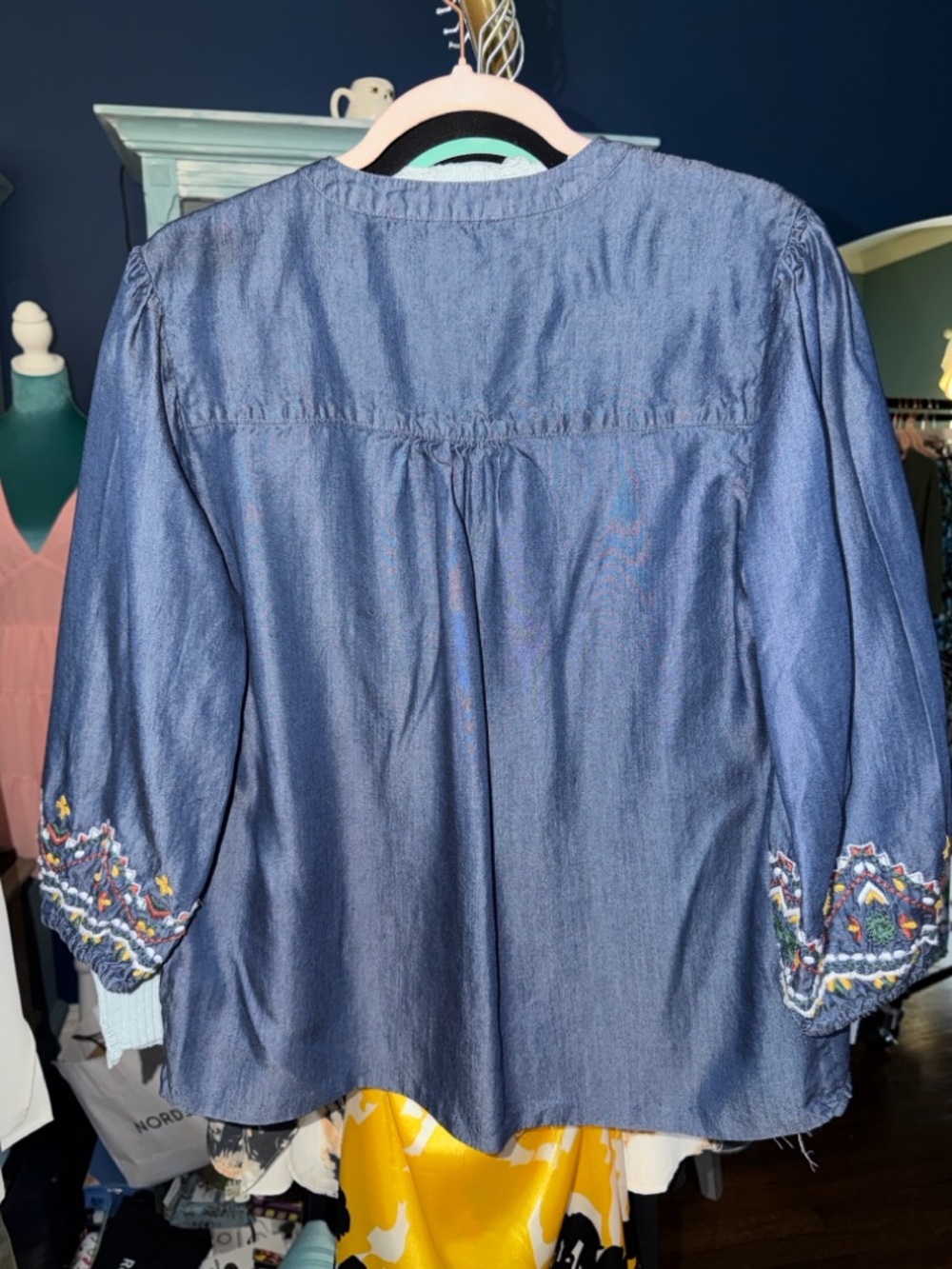 CATHERINE MALANDRINO Embroidered Chambray *Hemmed*Peasant top - read description - Picture 6 of 8